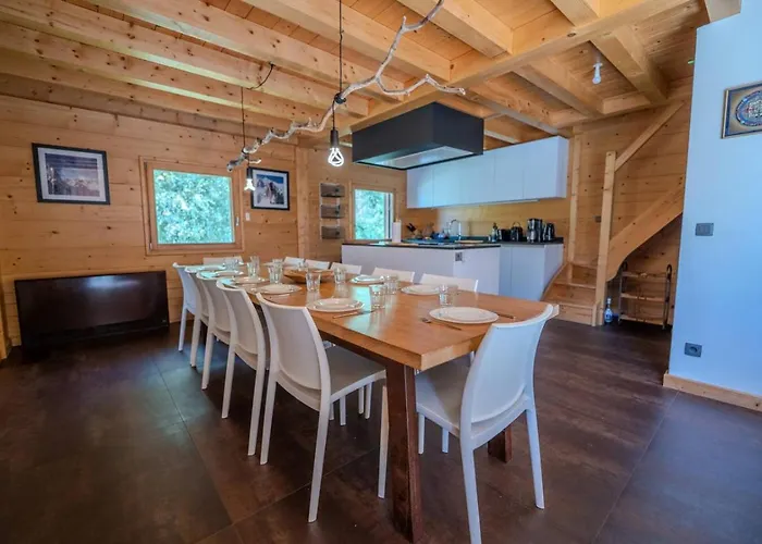 シャレー Vieil Ours Douillet 11pax Familial Vue